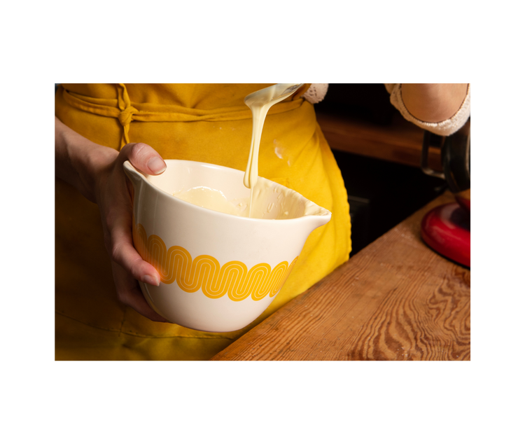 Stir Crazy bakeware Great Jones