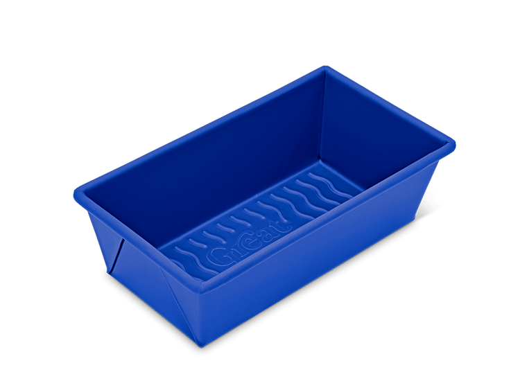 Breadwinner bakeware Great Jones Blueberry