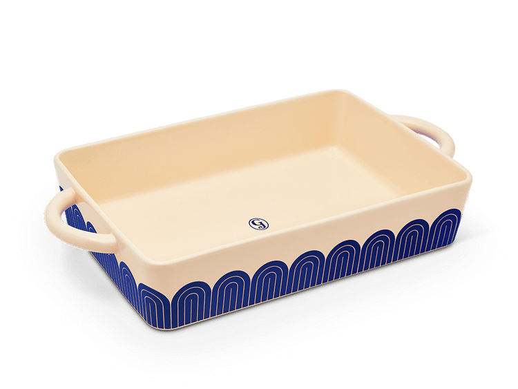 Hot Dish bakeware Great Jones Blueberry